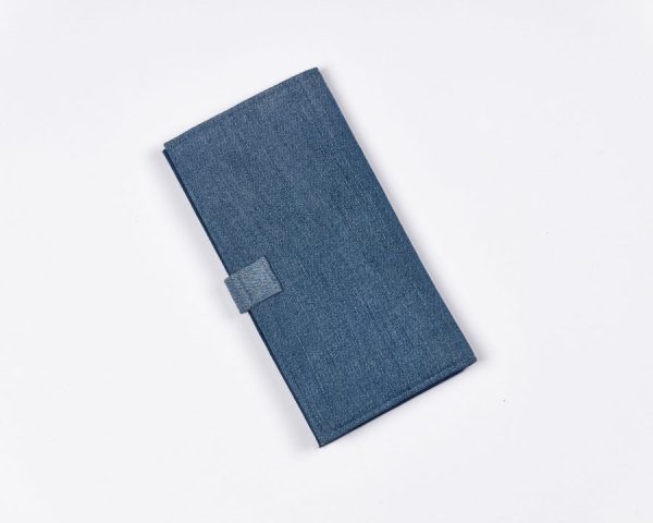 Useme: Denim Travel Wallet - Image 2