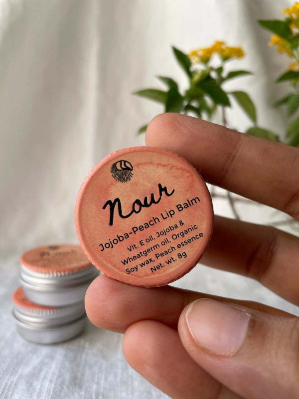 AraniEco: NOUR Jojoba-Peach Lip Balm