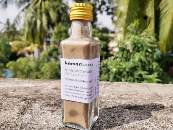 Kamarkattu : Natural Tooth Powder